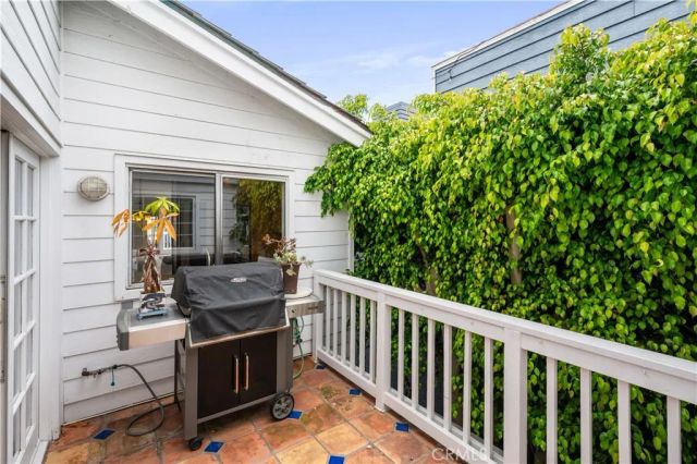 459 35th Street, Manhattan Beach, CA 90266