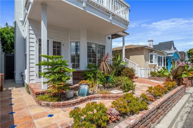 459 35th Street, Manhattan Beach, CA 90266