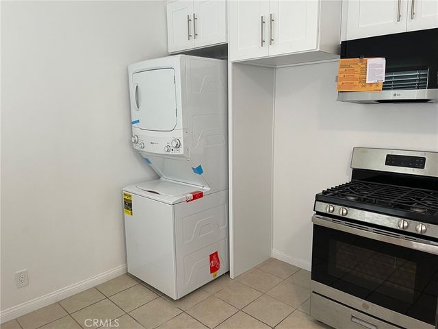 1143 Raymond Avenue 2, Glendale, CA 91201