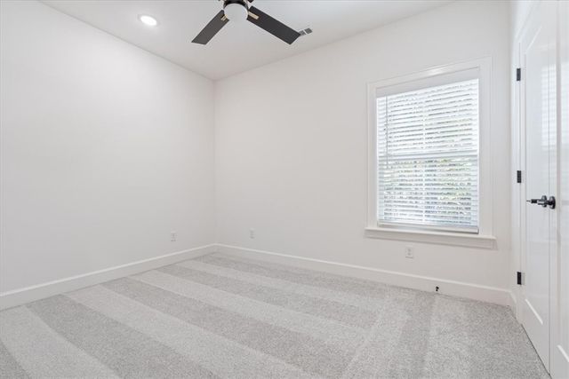 14 May Lane, Bella Vista, AR 72715