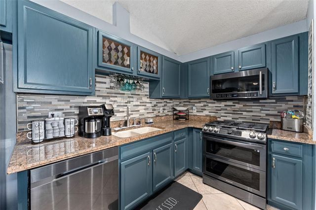 6410 CHERRY GROVE CIRCLE, Orlando, FL 32809