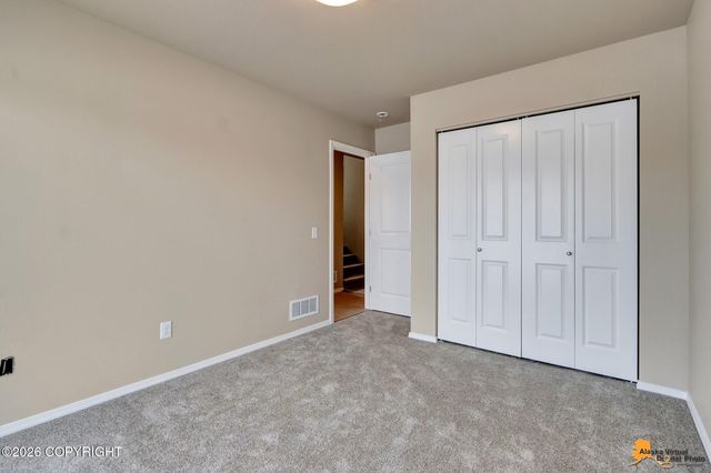 5990 Takotna Loop, Anchorage, AK 99504