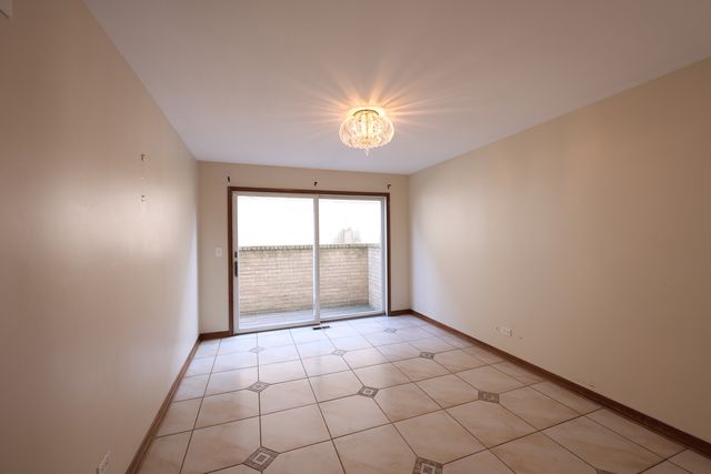 8315 Helen Court, Downers Grove, IL 60516