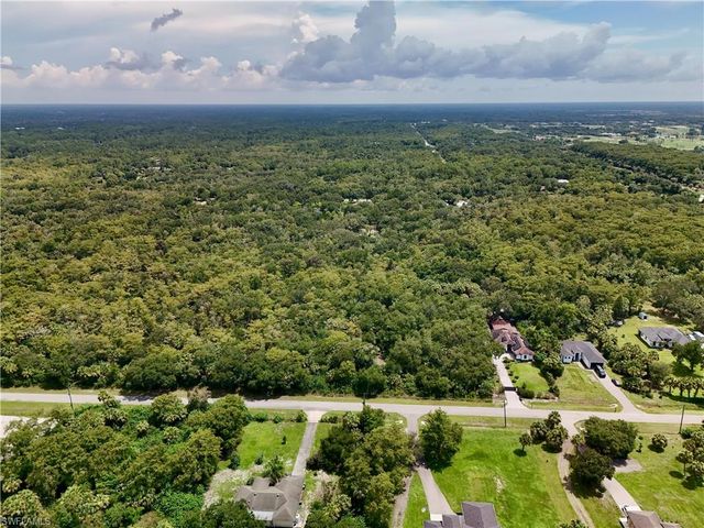 35th AVE NW, Naples, FL 34120
