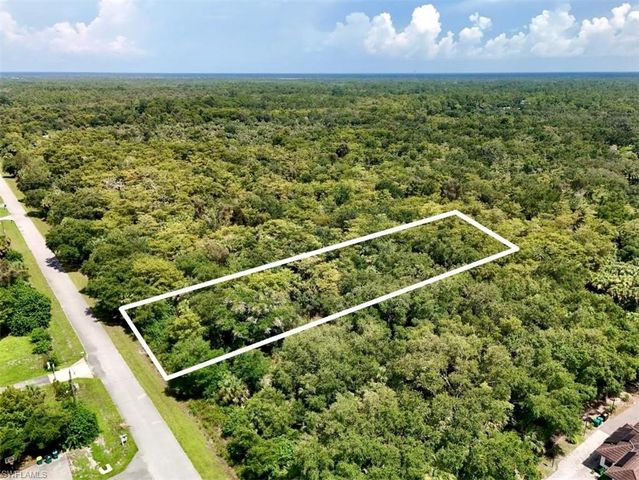 35th AVE NW, Naples, FL 34120