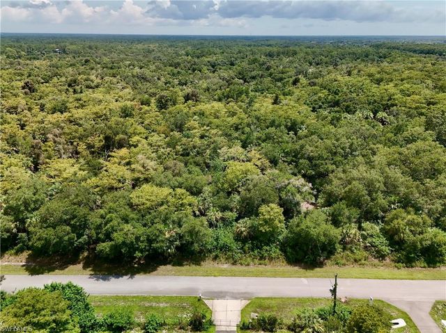35th AVE NW, Naples, FL 34120