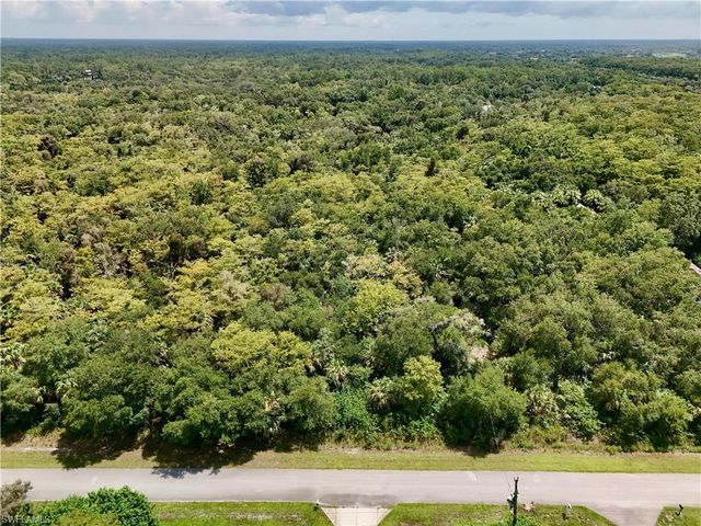 35th AVE NW, Naples, FL 34120