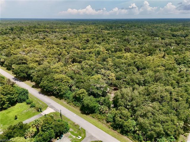 35th AVE NW, Naples, FL 34120
