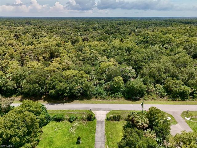 35th AVE NW, Naples, FL 34120