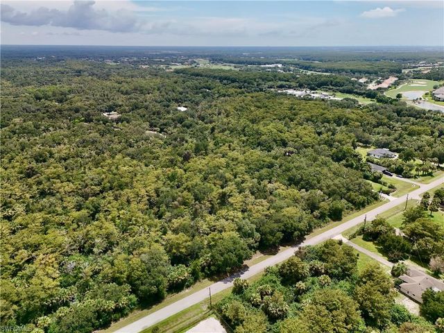 35th AVE NW, Naples, FL 34120