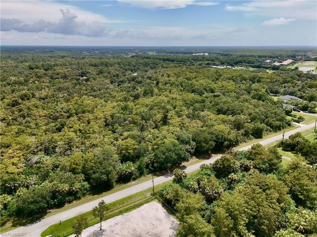35th AVE NW, Naples, FL 34120