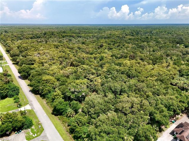 35th AVE NW, Naples, FL 34120
