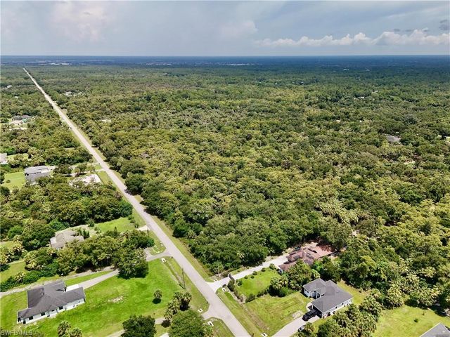 35th AVE NW, Naples, FL 34120