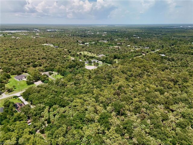 35th AVE NW, Naples, FL 34120