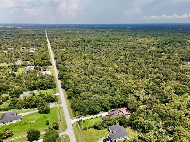 35th AVE NW, Naples, FL 34120