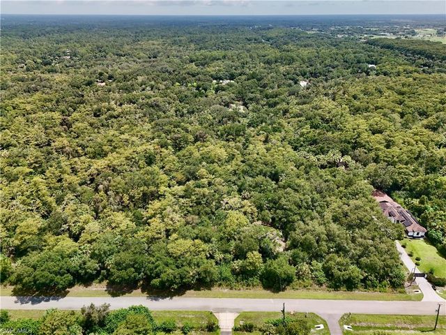 35th AVE NW, Naples, FL 34120