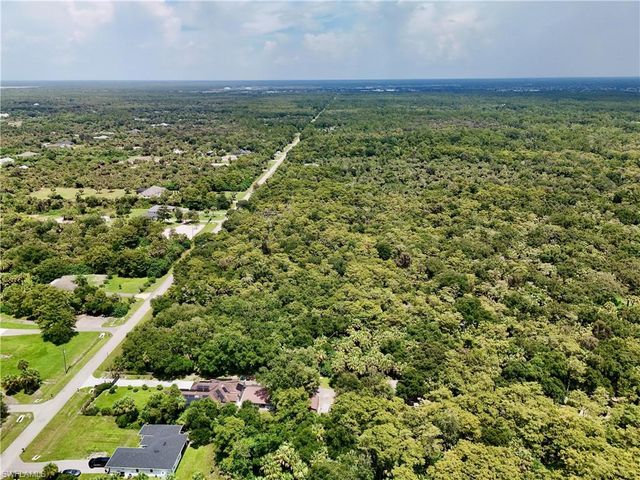 35th AVE NW, Naples, FL 34120