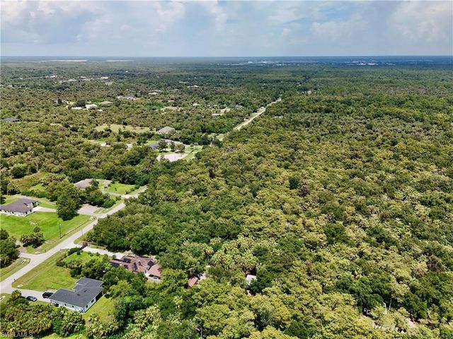 35th AVE NW, Naples, FL 34120