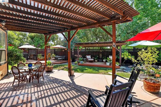 467 Pecan Pl, Brentwood, CA 94513