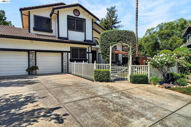 467 Pecan Pl, Brentwood, CA 94513