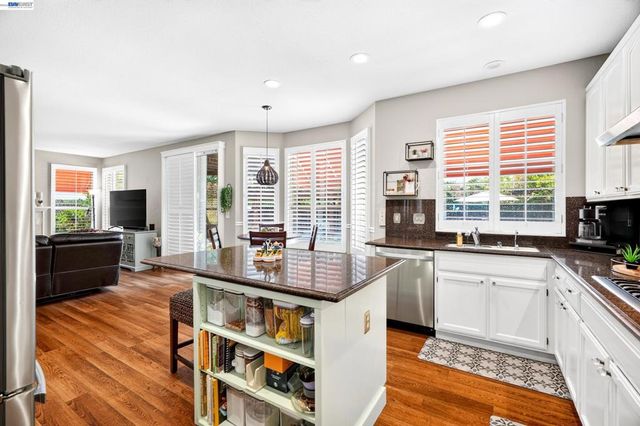 467 Pecan Pl, Brentwood, CA 94513