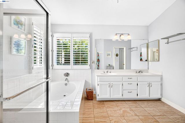 467 Pecan Pl, Brentwood, CA 94513