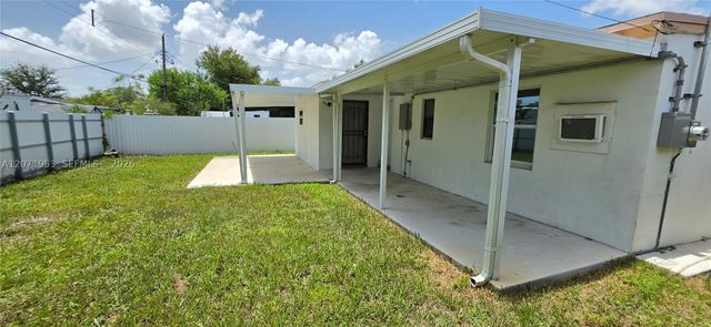 2230 Service Rd, Opa Locka, FL 33054
