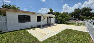 2230 Service Rd, Opa Locka, FL 33054