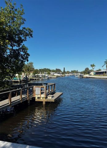 350 79TH AVENUE N 134, St Petersburg, FL 33702