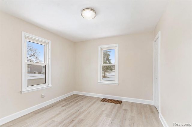 14231 Fordline Street, Southgate, MI 48195