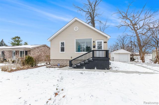 14231 Fordline Street, Southgate, MI 48195