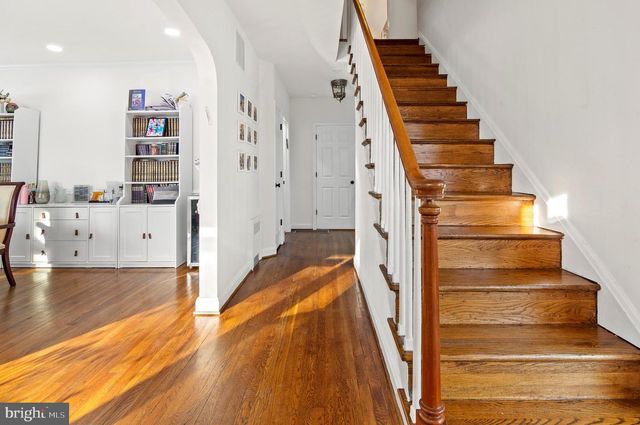 6803 WESTBROOK RD, Baltimore, MD 21215