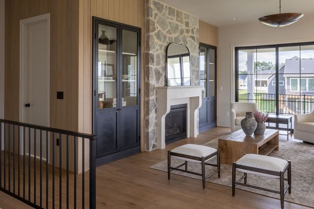 18241 Baxter Place, Clive, IA 50325