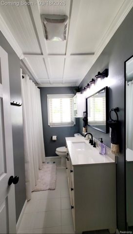 6372 Peach Drive, Village Of Clarkston, MI 48346