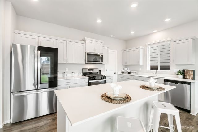 1461 SW Pendleton Way, Port Orchard, WA 98367