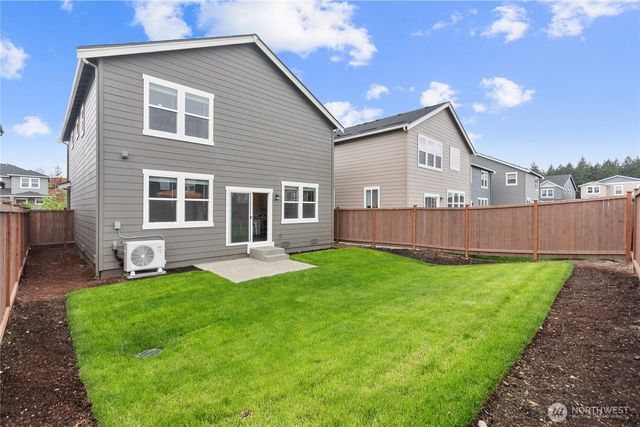 1461 SW Pendleton Way, Port Orchard, WA 98367