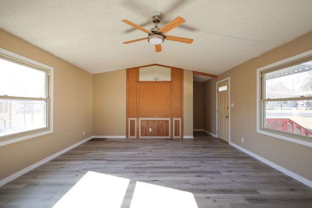 101 Nora Court, Mountain Home, AR 72653