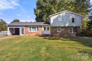 543 Blacksnake Road, Stanley, NC 28164