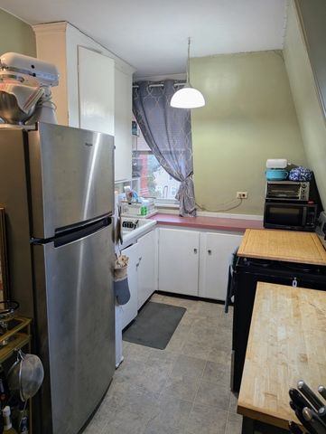 244 Lafayette Street 3, Salem, MA 01970