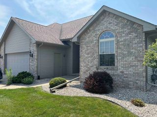 3092 Gaslight Court, Bay City, MI 48706