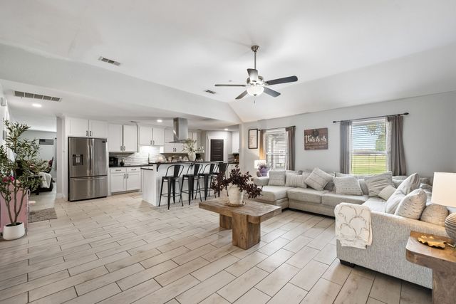 7801 N Water Tower Road, Fort Worth, TX 76179
