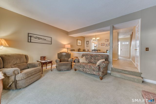 128 Farmington Chase Crescent 128, Farmington, CT 06032