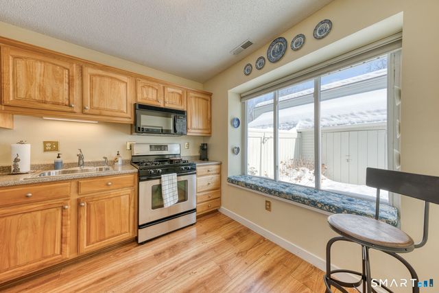 128 Farmington Chase Crescent 128, Farmington, CT 06032