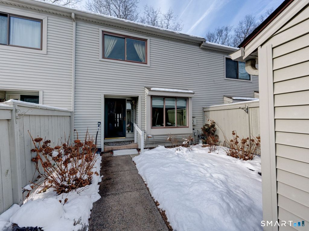 128 Farmington Chase Crescent 128, Farmington, CT 06032