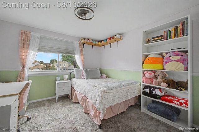 390 Robyn Drive, Canton, MI 48187