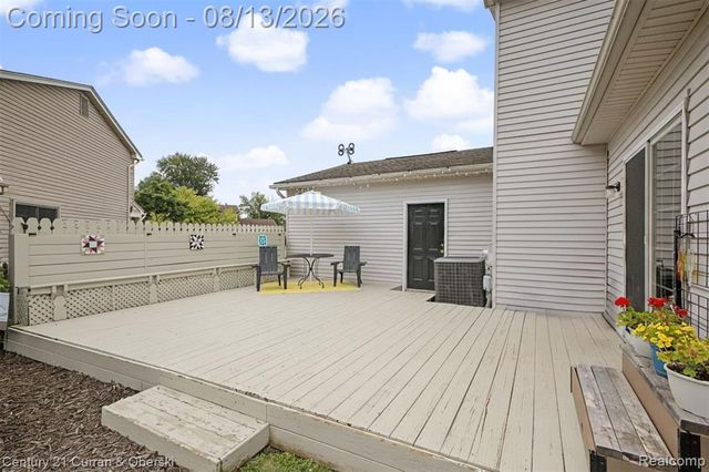 390 Robyn Drive, Canton, MI 48187