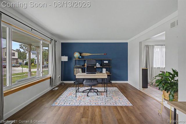 390 Robyn Drive, Canton, MI 48187