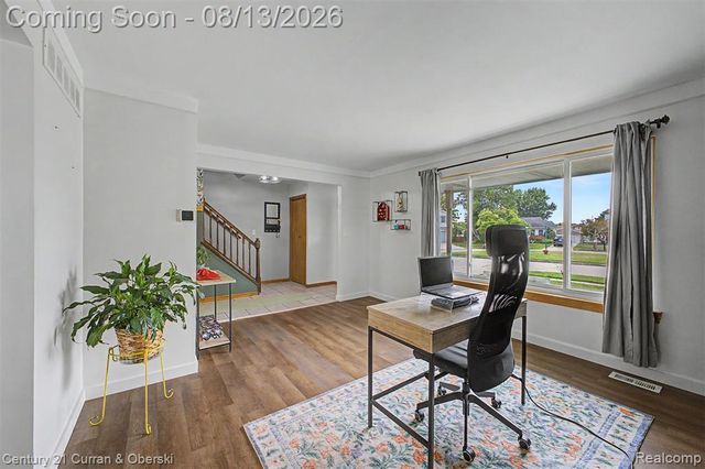 390 Robyn Drive, Canton, MI 48187