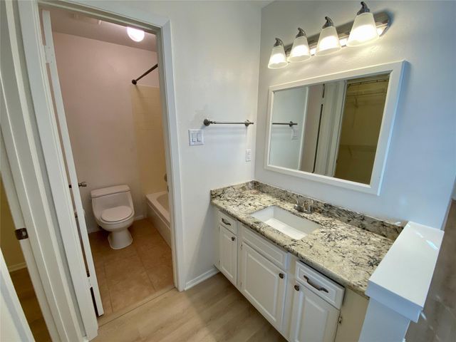 2 N Waxberry Road, The Woodlands, TX 77381