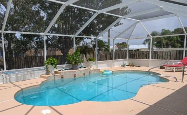 2097 SW Larchmont Lane, Port St. Lucie, FL 34984
